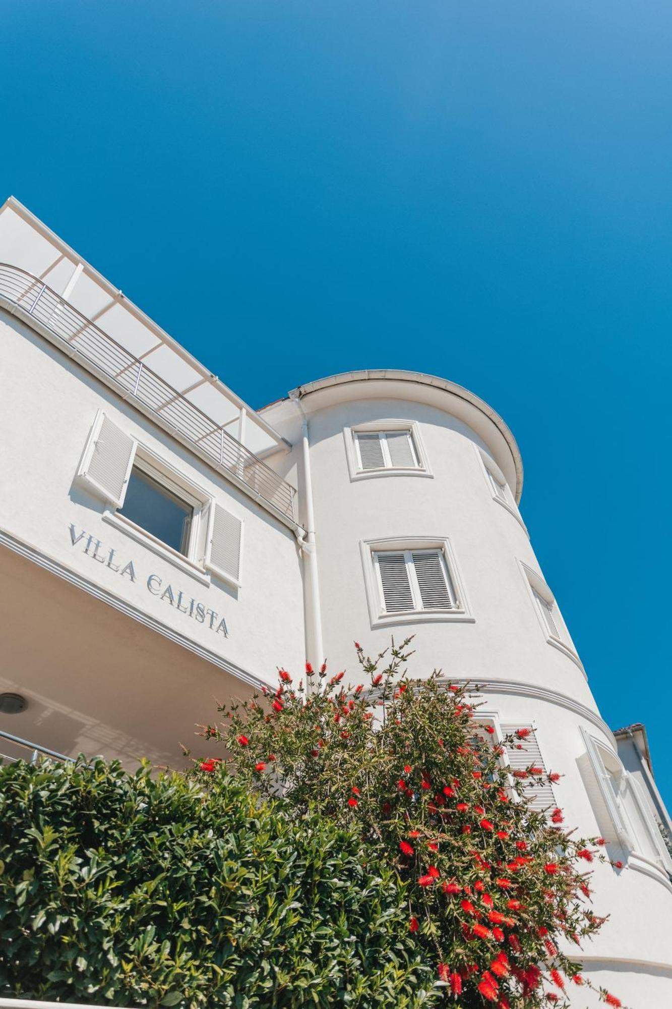 Villa Calista Icici Exterior photo